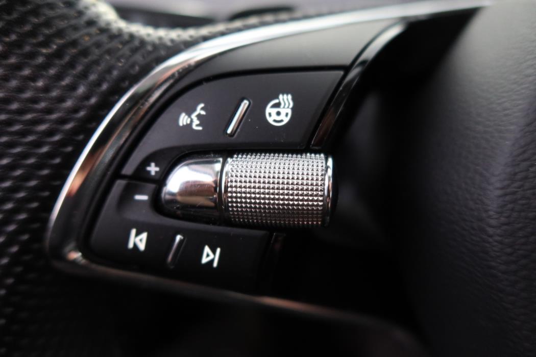SKODA Enyaq 2023