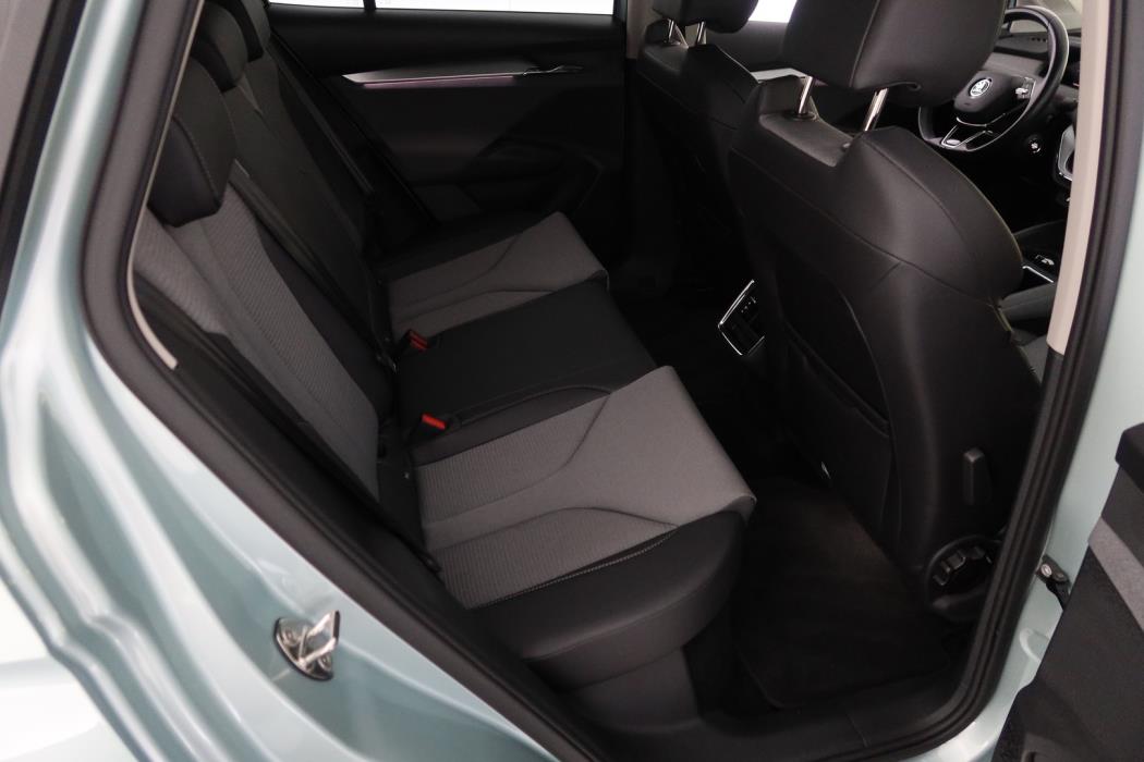 SKODA Enyaq 2023