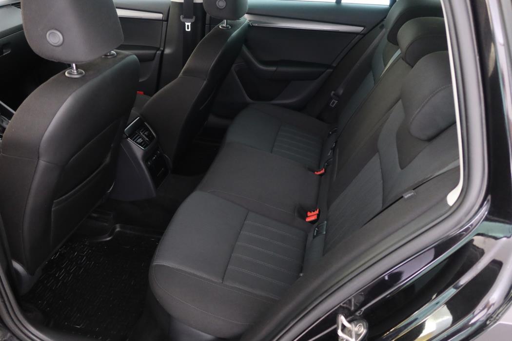 SKODA Octavia 2019