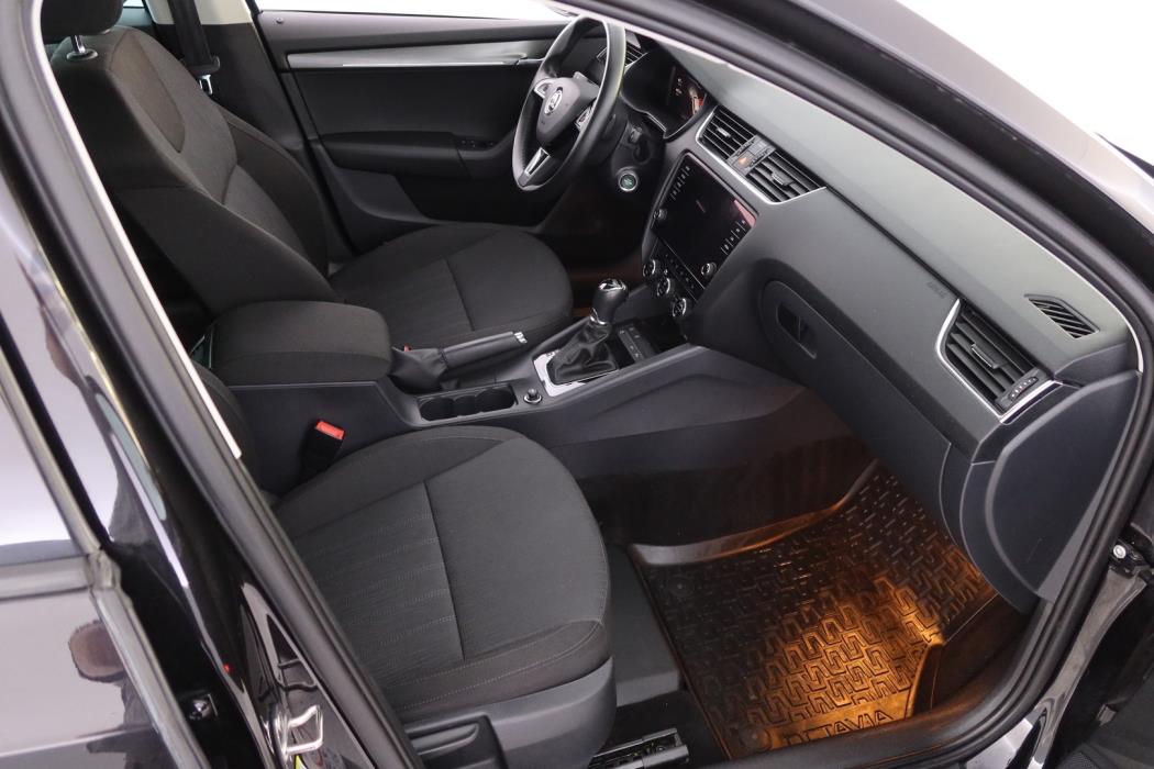 SKODA Octavia 2019