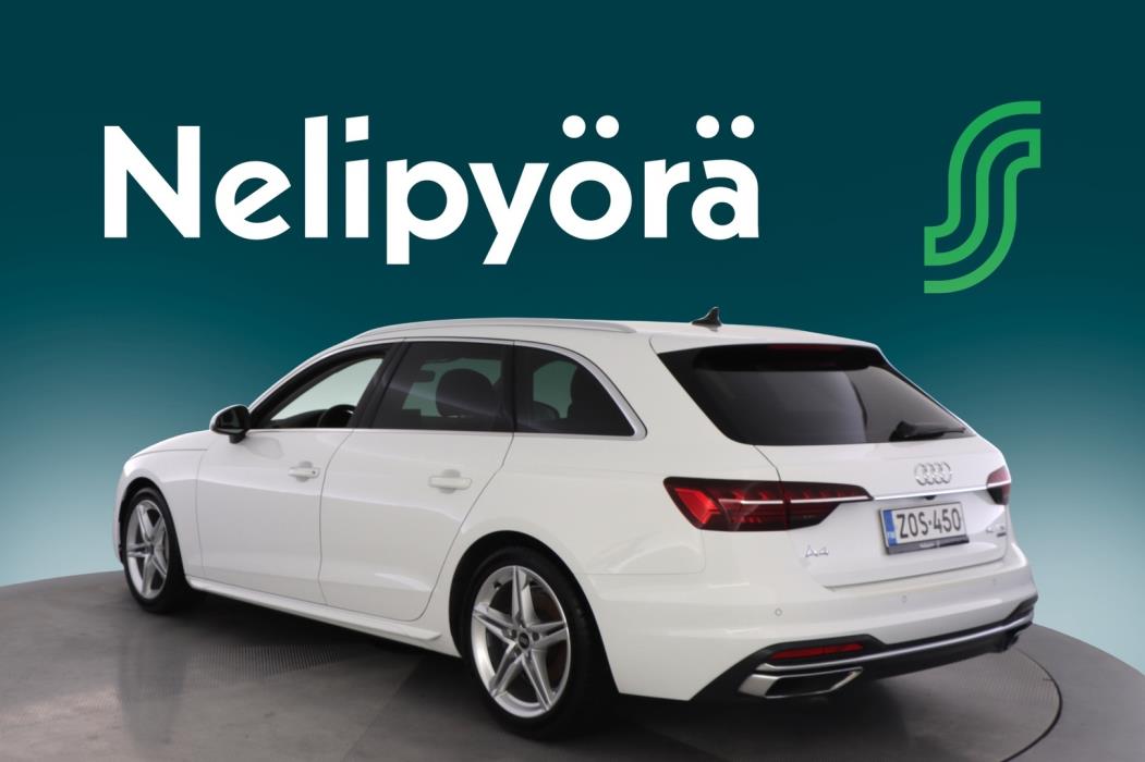AUDI A4 2023