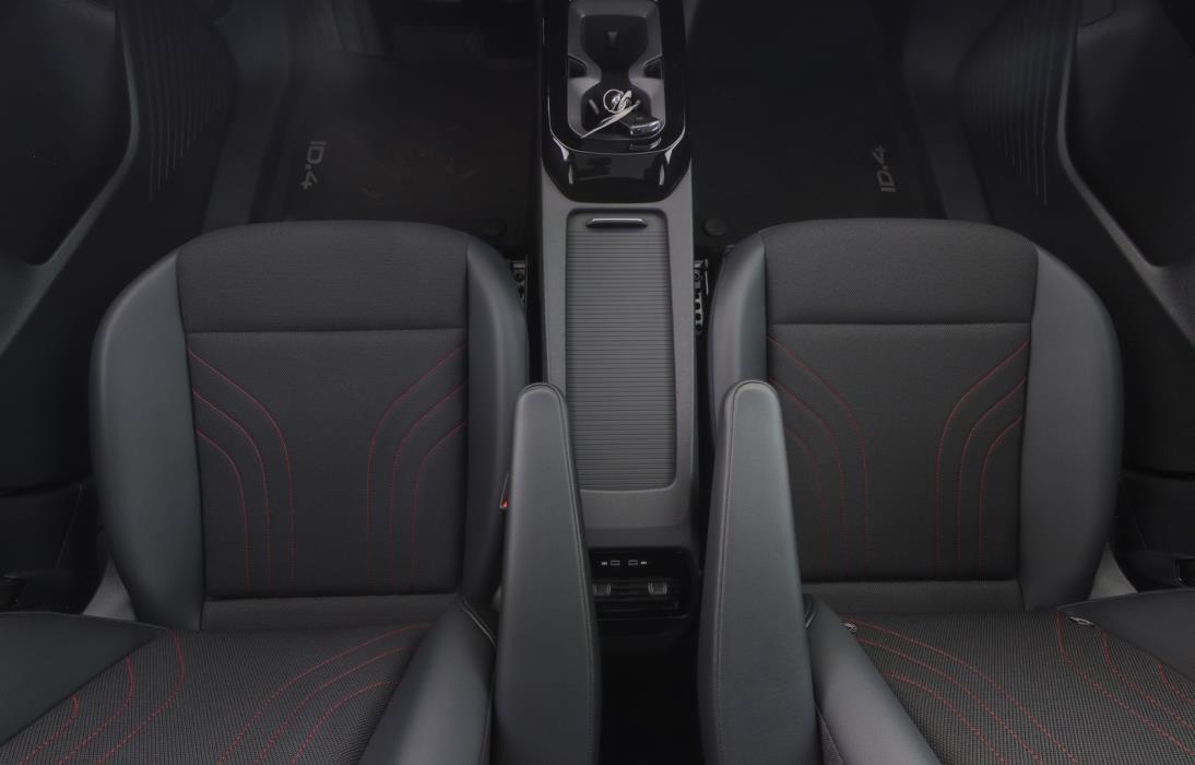 VOLKSWAGEN ID.4 2023