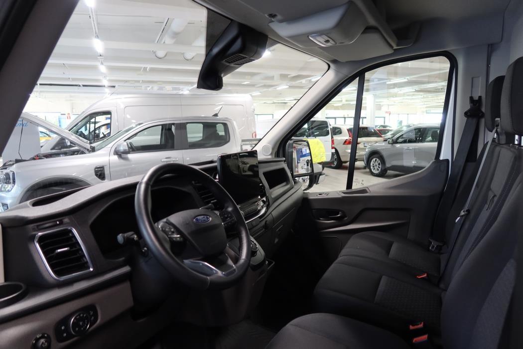 FORD Transit 2025