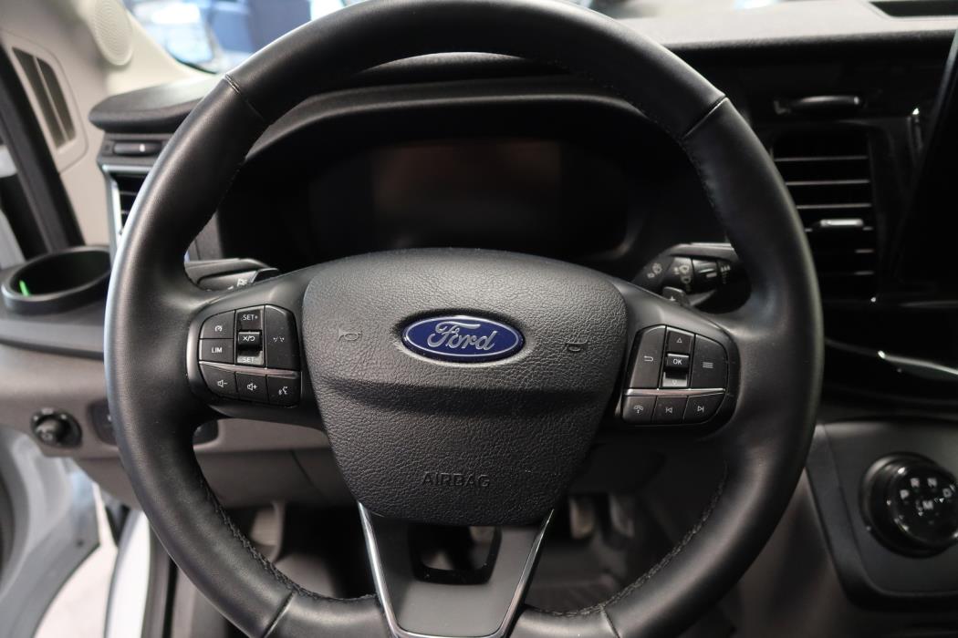 FORD Transit 2025