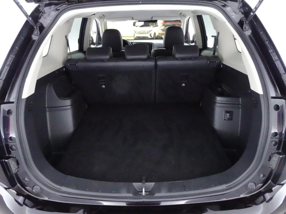 MITSUBISHI Outlander PHEV 2019