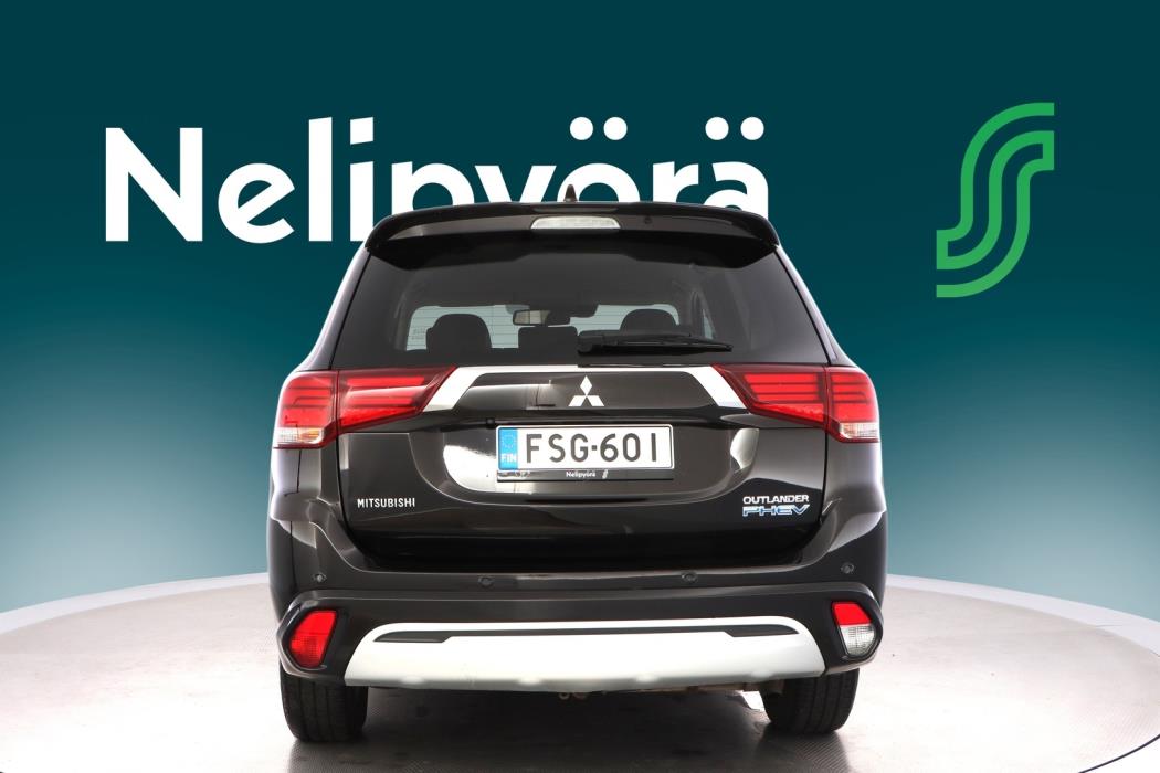 MITSUBISHI Outlander PHEV 2019