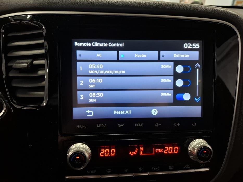 MITSUBISHI Outlander PHEV 2019