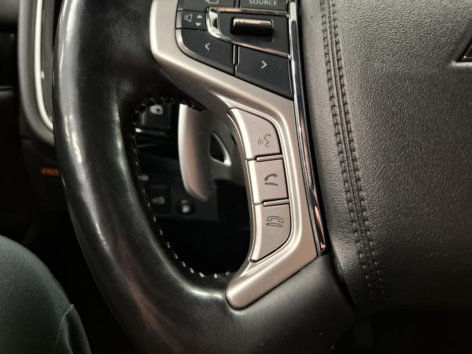 MITSUBISHI Outlander PHEV 2019