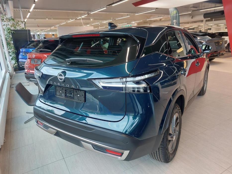 NISSAN Qashqai 2025