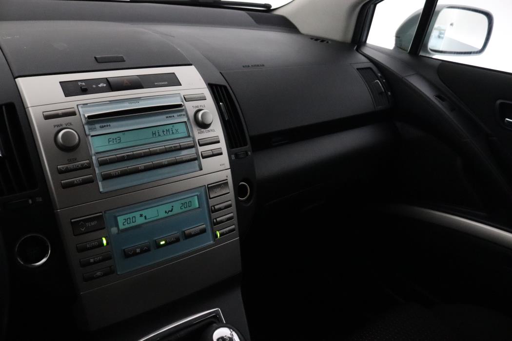 TOYOTA Corolla Verso 2008