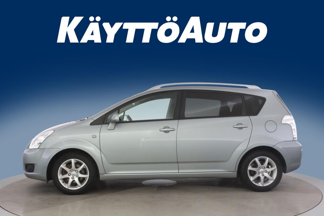 TOYOTA Corolla Verso 2008