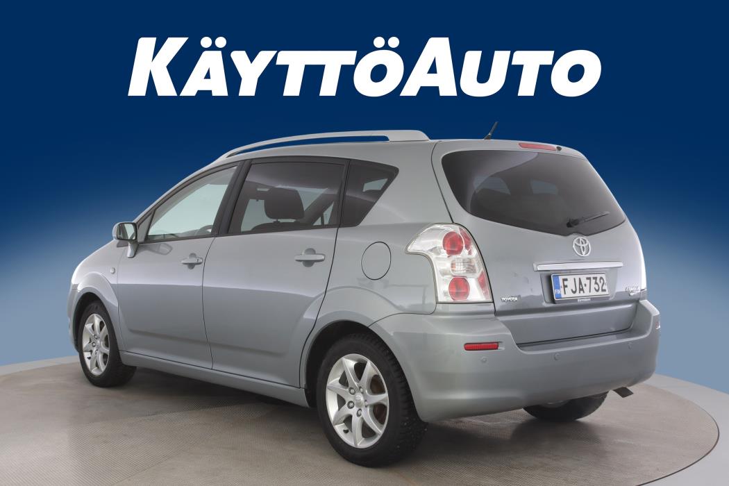 TOYOTA Corolla Verso 2008