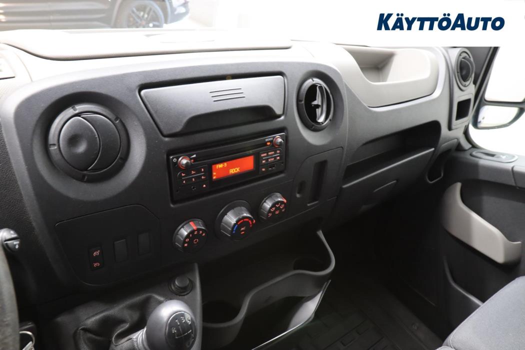 NISSAN NV400 2014