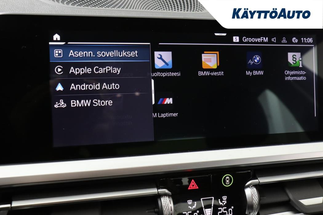 BMW 330 2022