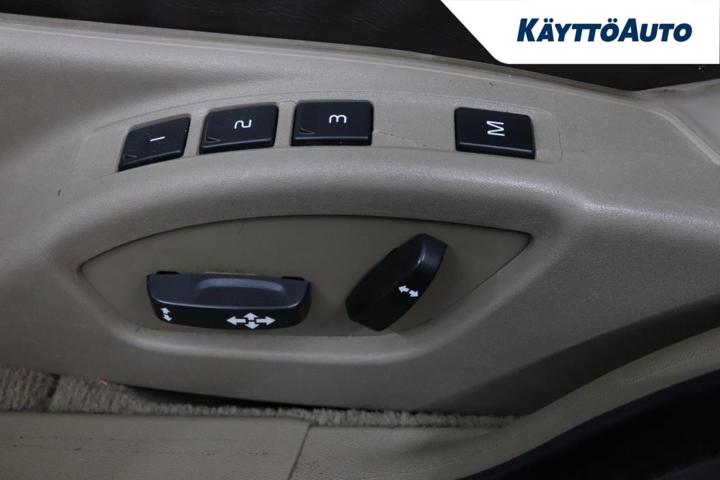 VOLVO XC70 2008