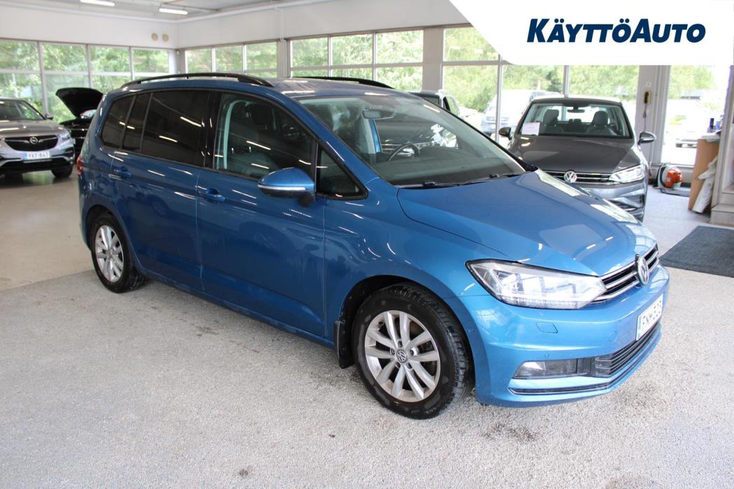 VOLKSWAGEN Touran 2019