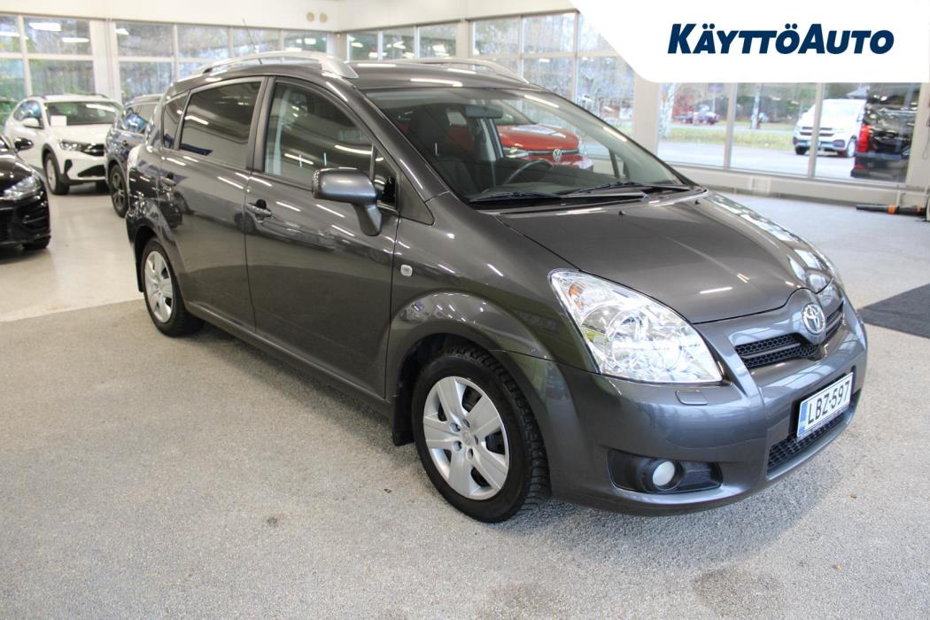 TOYOTA Corolla Verso 2008