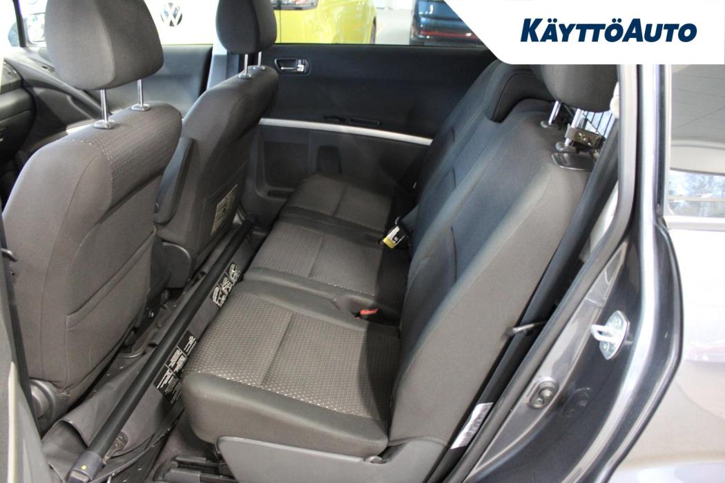 TOYOTA Corolla Verso 2008