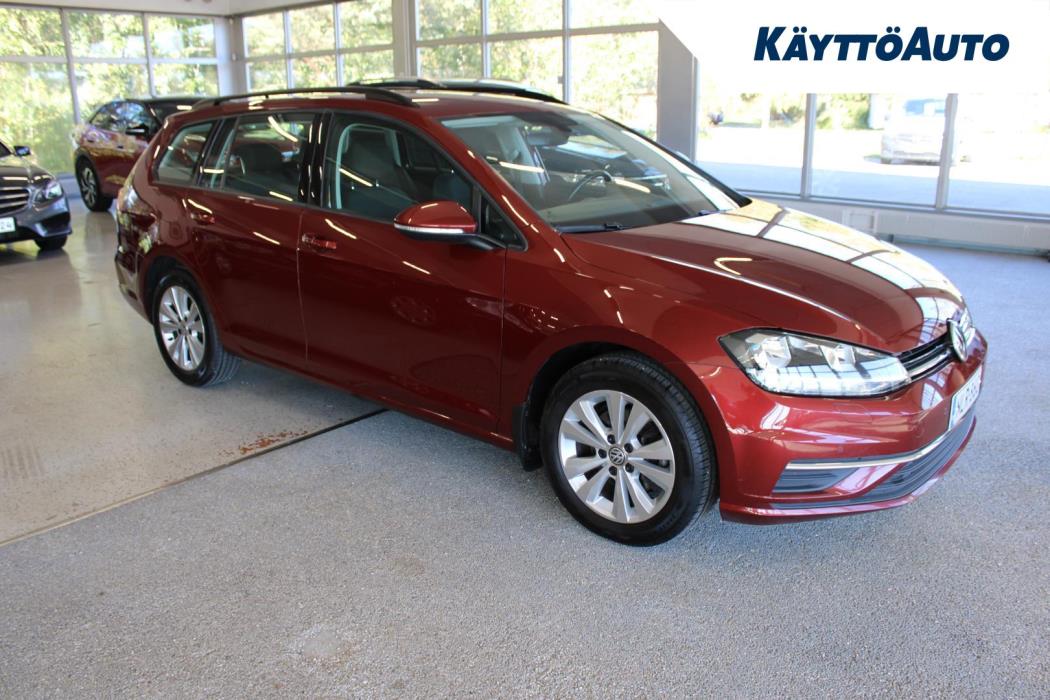 VOLKSWAGEN Golf 2020