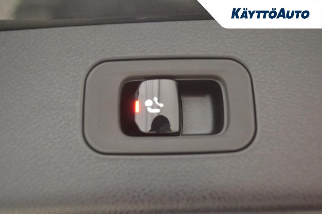 Mercedes-Benz E 2023