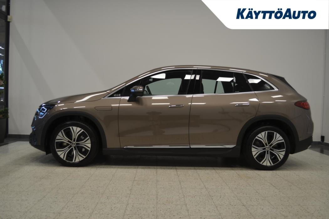 MERCEDES-BENZ EQE 2025