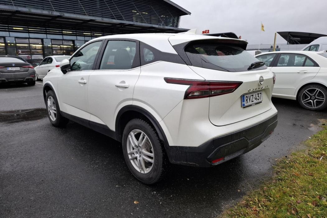 NISSAN Qashqai 2024