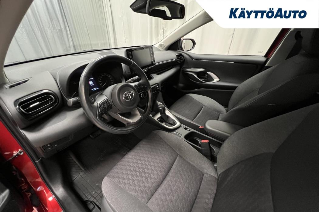 TOYOTA Yaris 2022