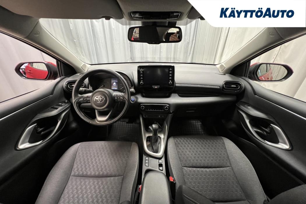 TOYOTA Yaris 2022