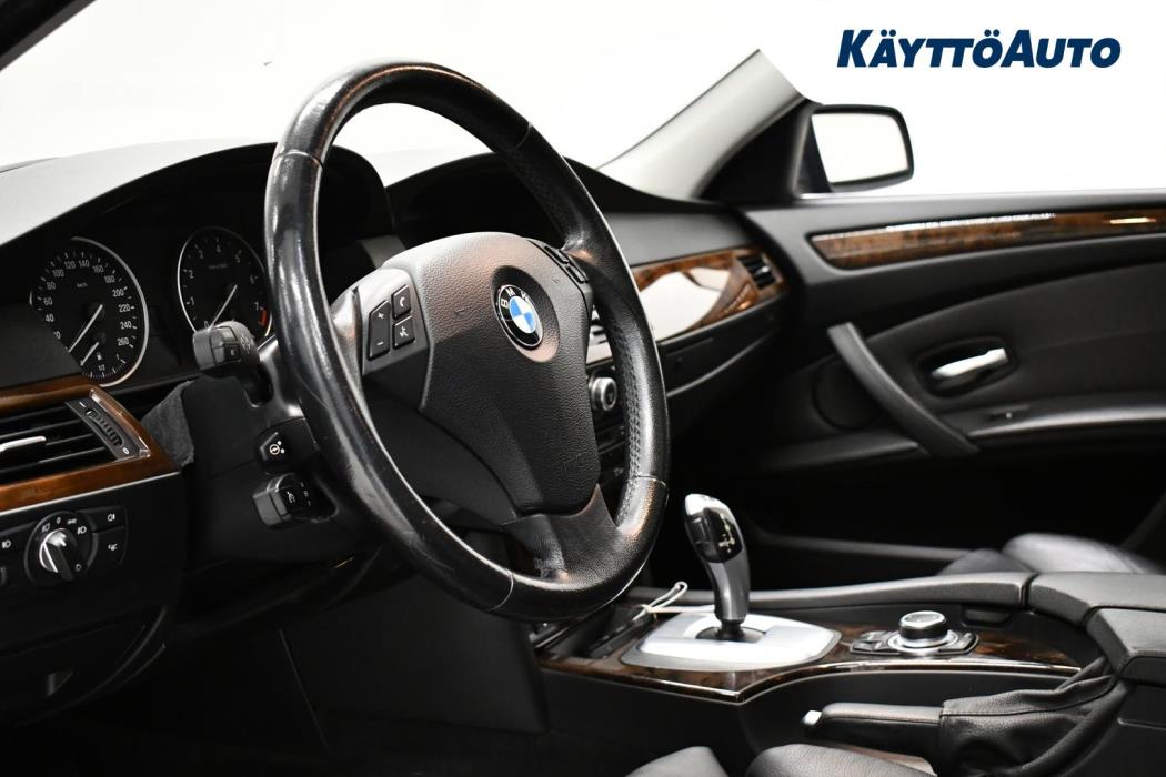 BMW 525 2008