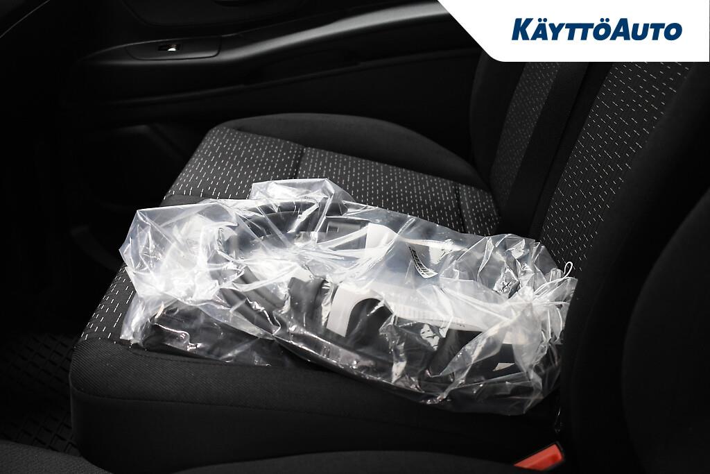 MERCEDES-BENZ Vito 2025