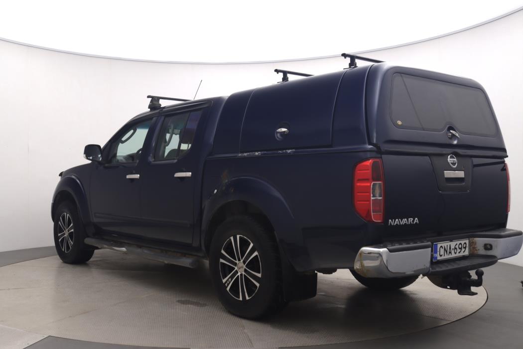 NISSAN NAVARA 2009