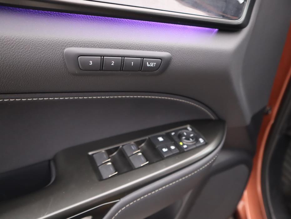 Lexus NX 2024