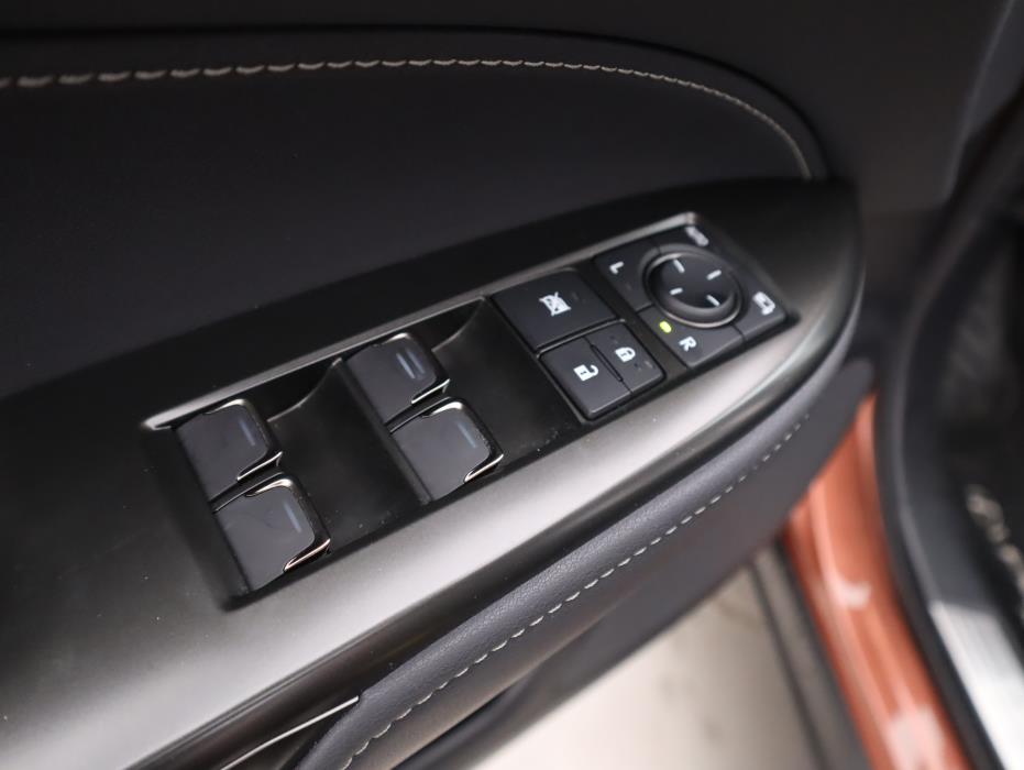 Lexus NX 2024