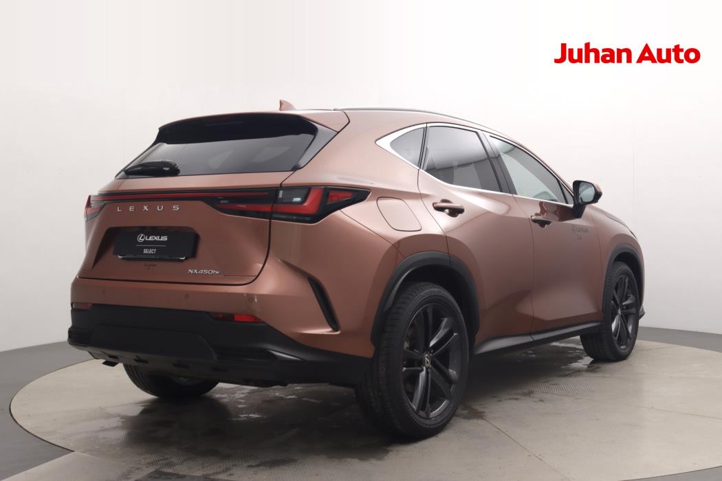 Lexus NX 2024