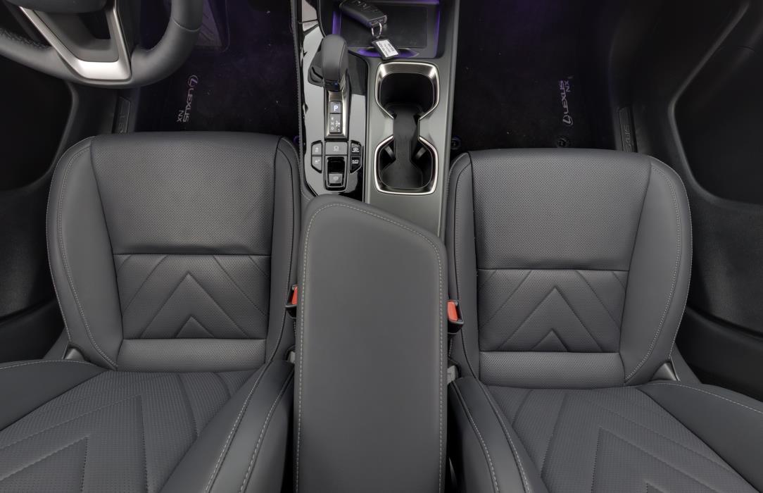 Lexus NX 2024
