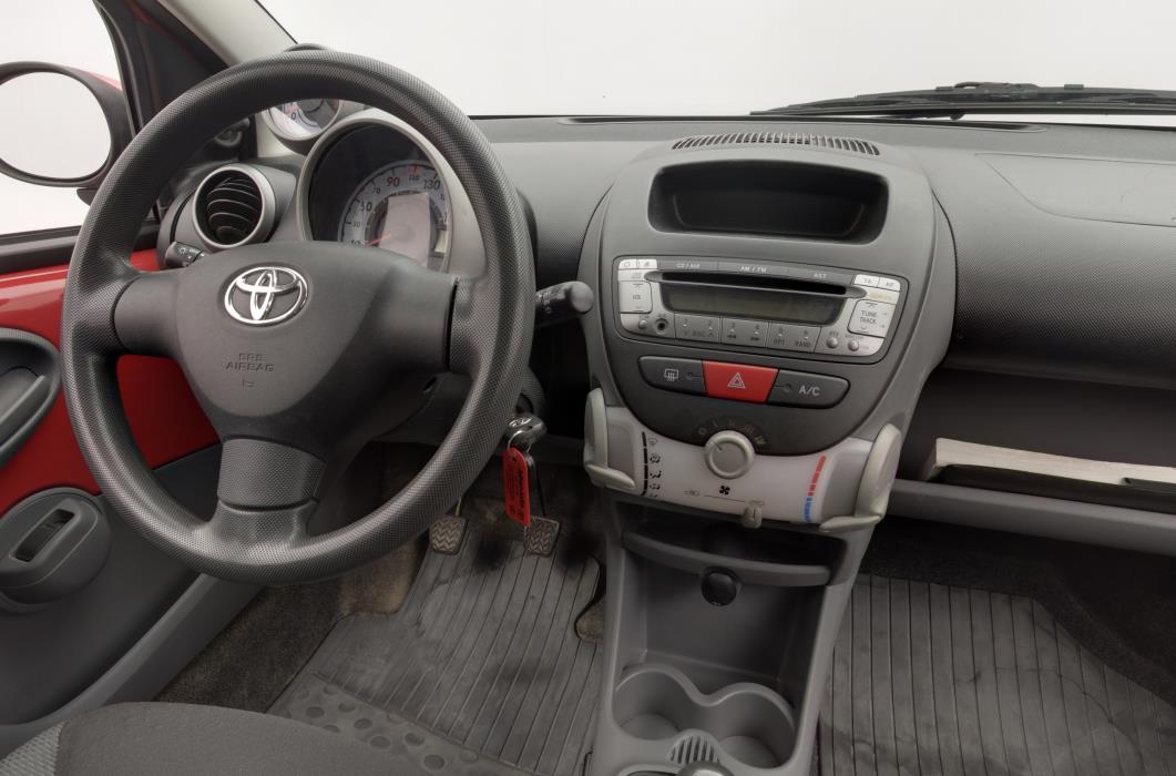TOYOTA Aygo 2006