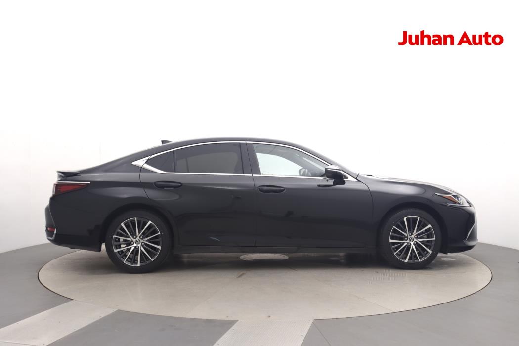 LEXUS ES 2024
