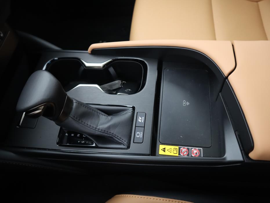 LEXUS ES 2024