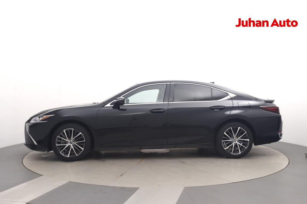 LEXUS ES 2024