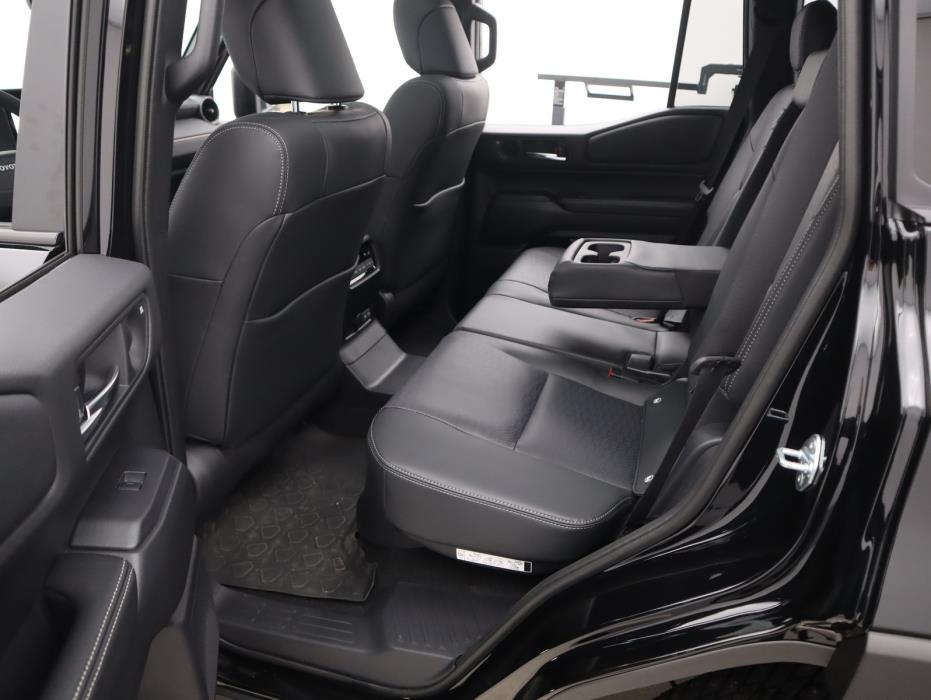 TOYOTA Land Cruiser 2024