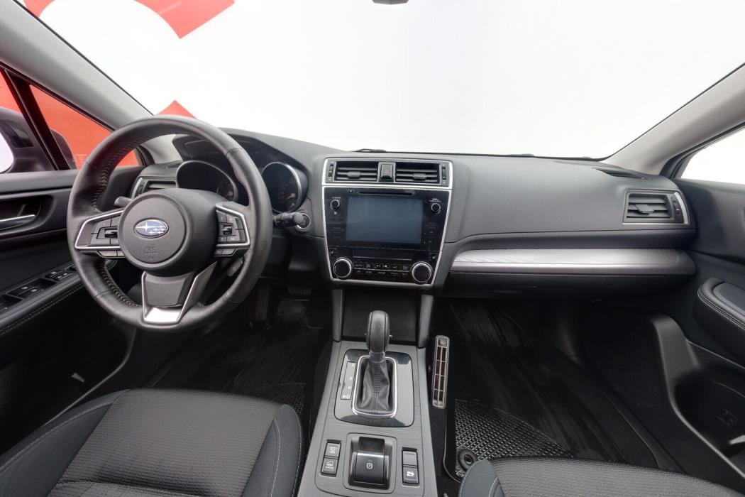 SUBARU Outback 2018