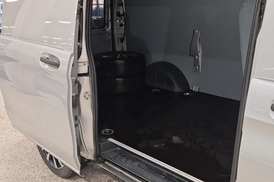 MERCEDES-BENZ VITO 2019