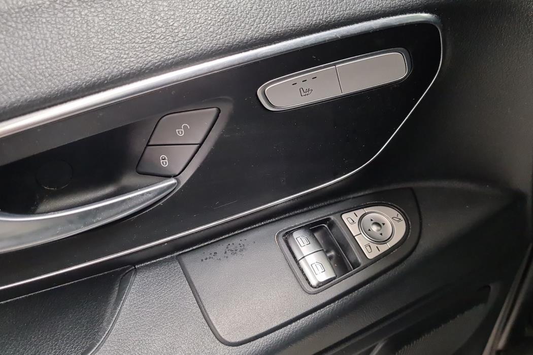 MERCEDES-BENZ VITO 2019