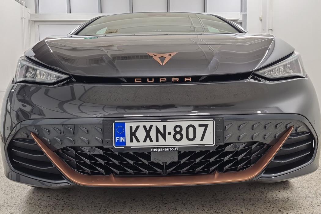CUPRA Born 2023