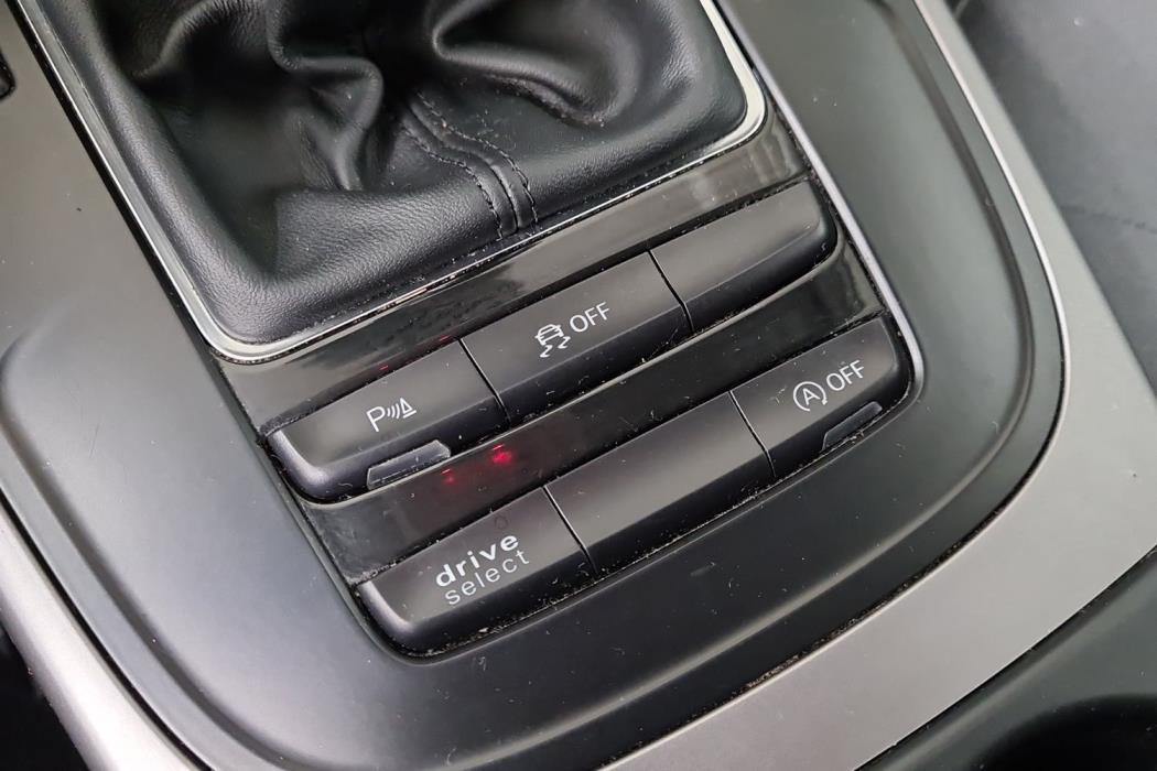 AUDI A4 2014