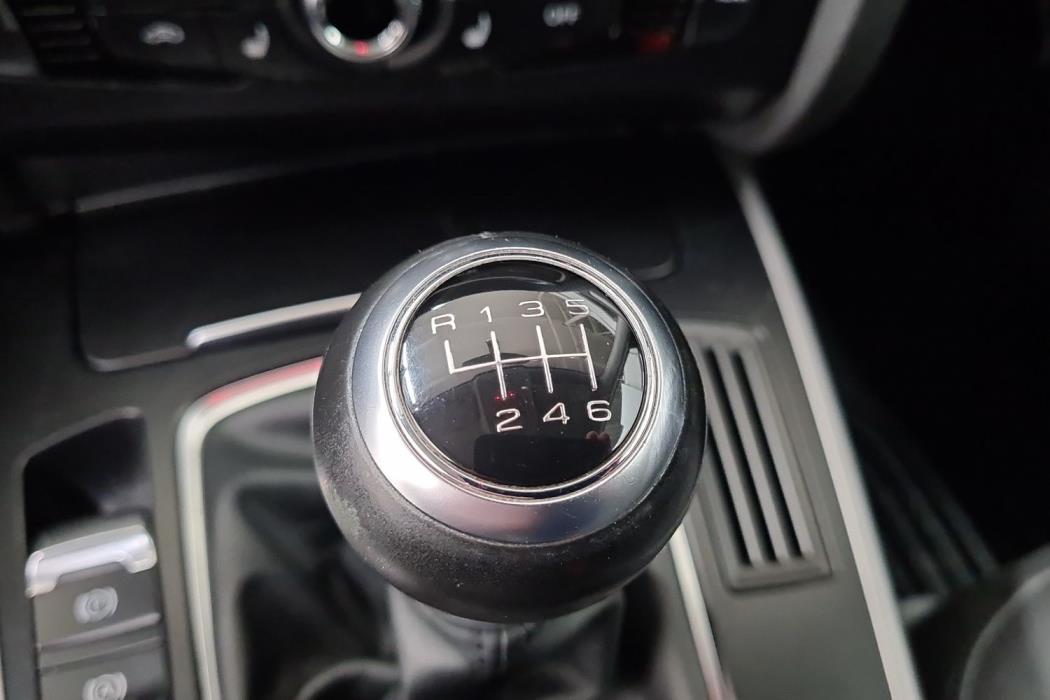 AUDI A4 2014