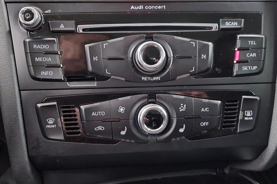 AUDI A4 2014