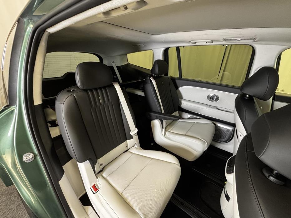 HYUNDAI Ioniq 9 2026