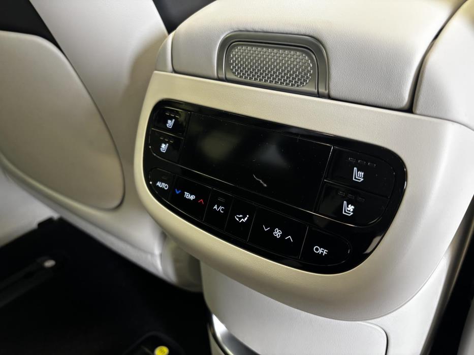 HYUNDAI Ioniq 9 2026