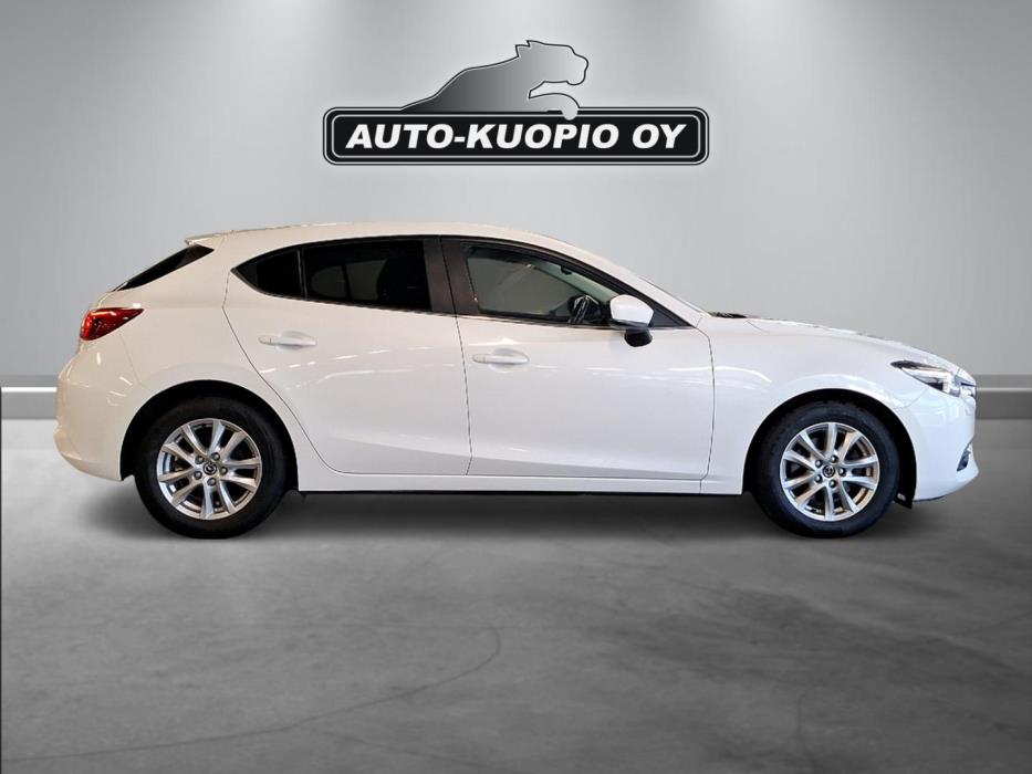 MAZDA 3 2018